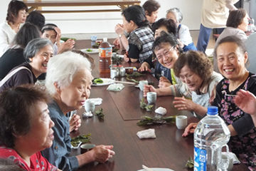 ふれあいいきいきサロン事業の活動写真